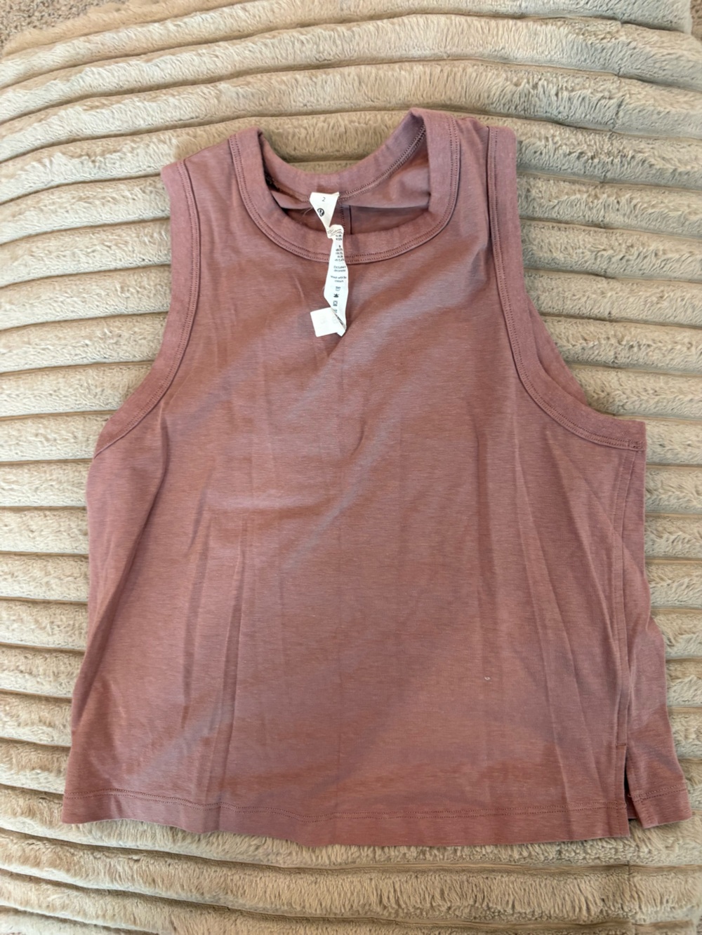 Lululemon Train To Be Tank Seamless Airflow Size 2 Activewear Training Top brown